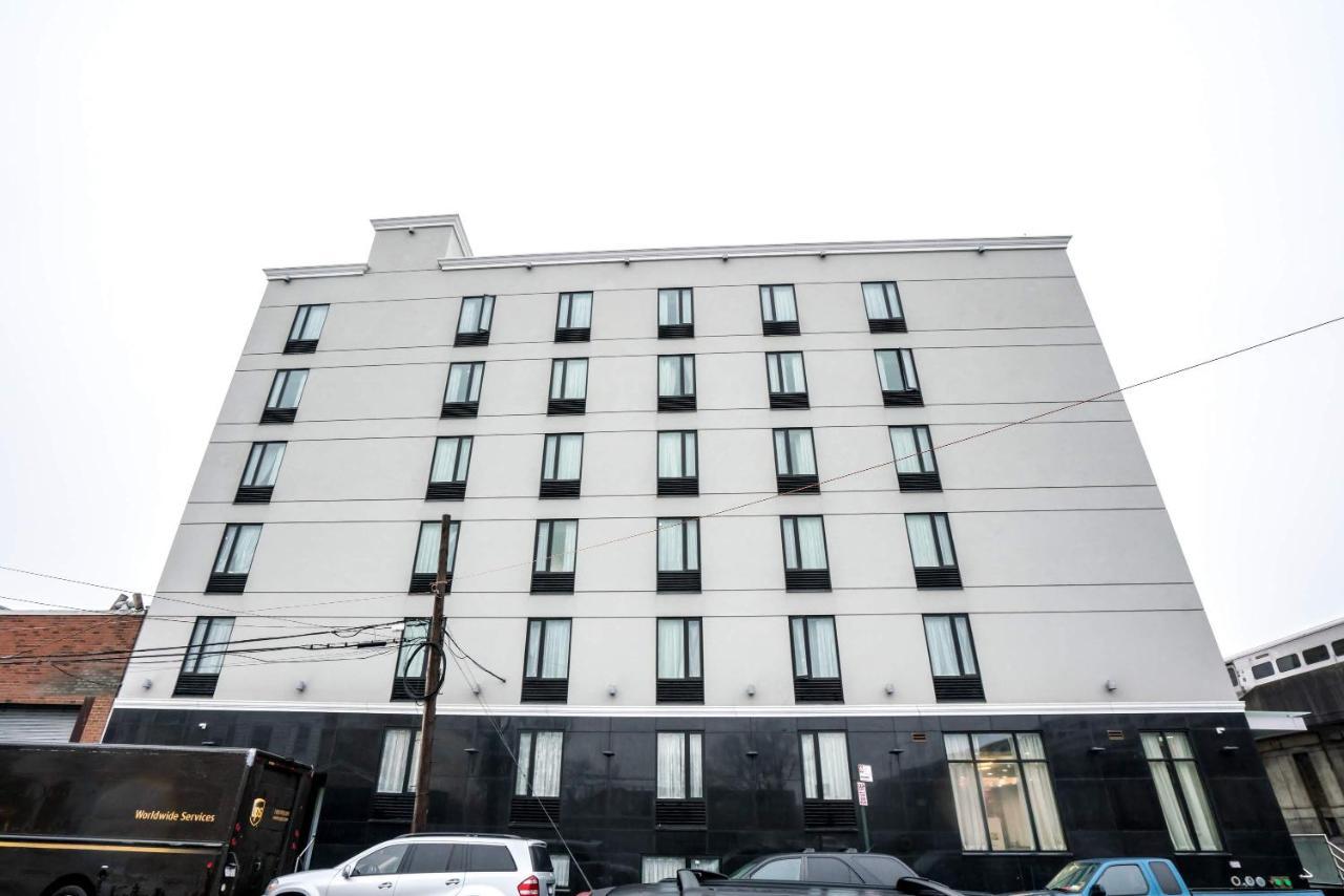 Letap Hotel Near Airtrain Jfk Airport New York Eksteriør bilde